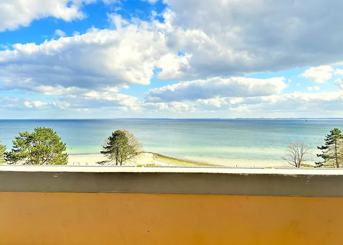 Strandglueck Mit Meerblick Sierksdorf